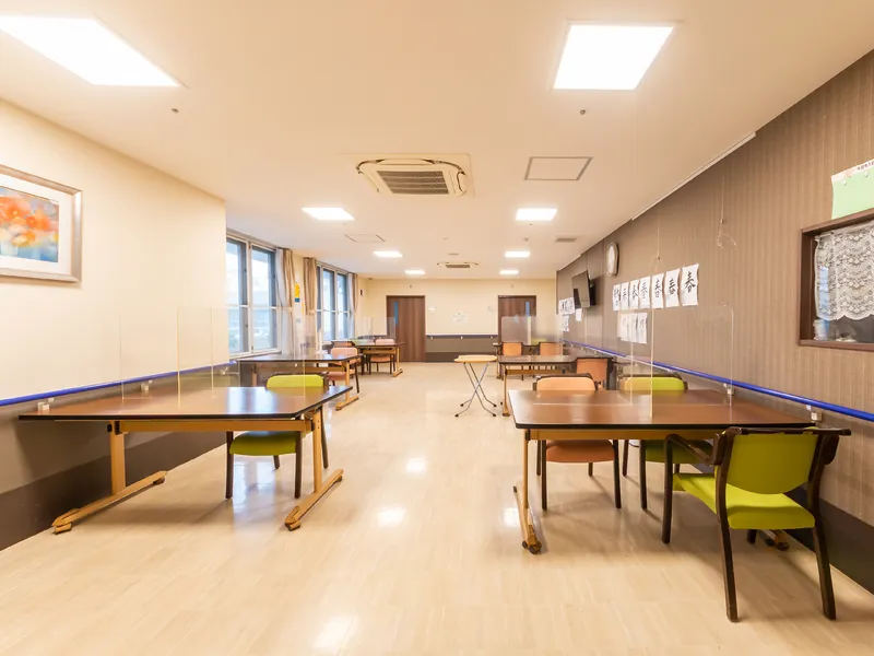 旬の食材をたっぷりと使用したお食事・堺市堺区の老人ホーム【晴れる家4号館】